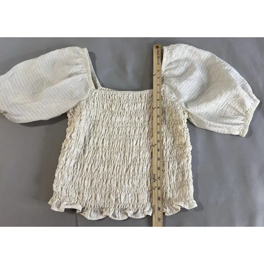 Old Navy Fitted Puff-Sleeve‎ Smocked Top Sz Medium Cream